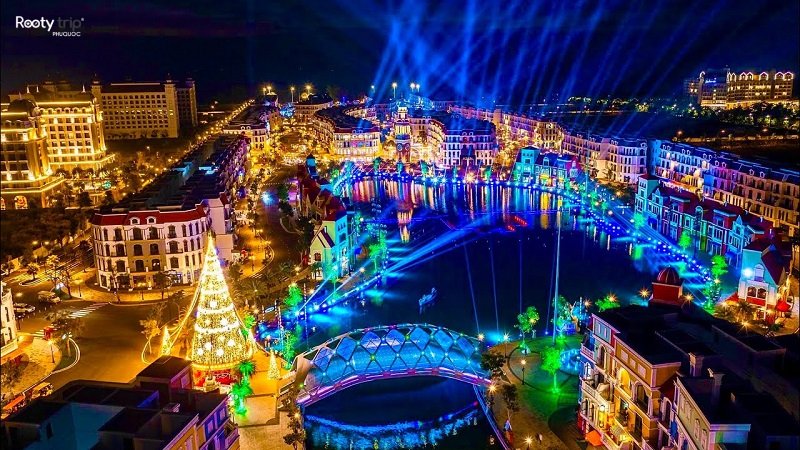 Colors of Venice night show at Grand World